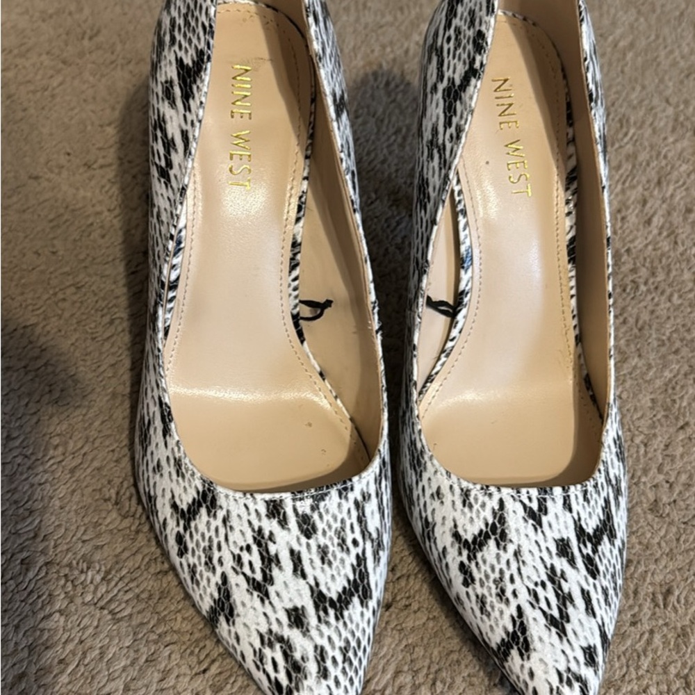 Nine West Black and White Snakeskin Heels